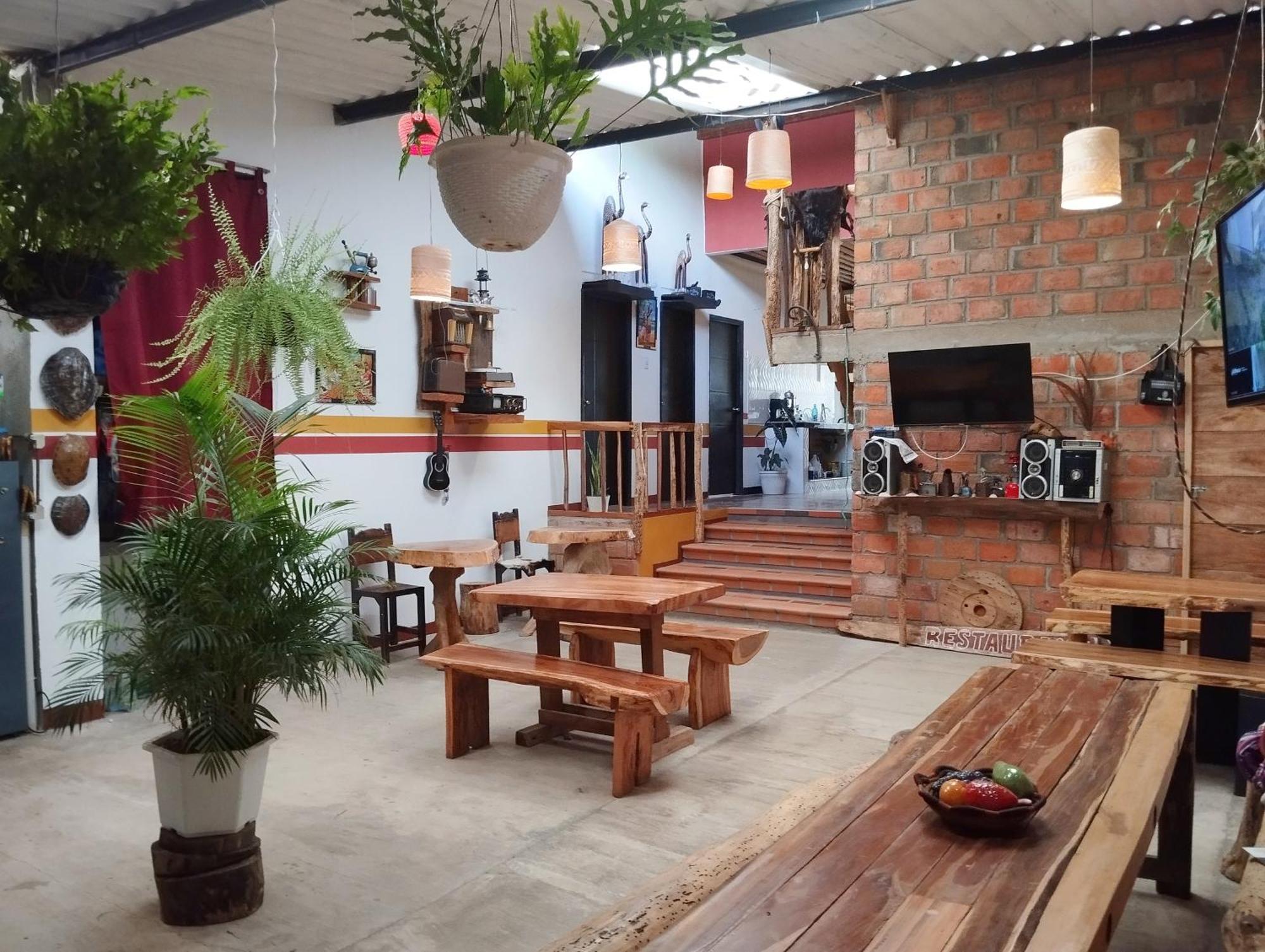 Hotel FlamenКамаронес Экстерьер фото
